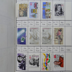 Lot de timbres d'Allemagne neufs et oblitérés en 18 carnets à choix.