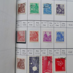 Lot de timbres d'Allemagne neufs et oblitérés en 18 carnets à choix.
