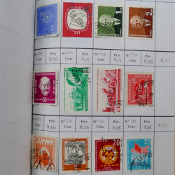Lot de timbres d'Allemagne neufs et oblitérés en 18 carnets à choix.