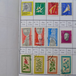 Lot de timbres d'Allemagne neufs et oblitérés en 18 carnets à choix.