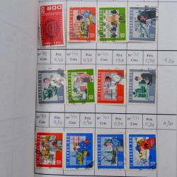 Lot de timbres d'Allemagne neufs et oblitérés en 18 carnets à choix.