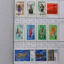 Lot de timbres d'Allemagne neufs et oblitérés en 18 carnets à choix.