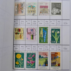 Lot de timbres d'Allemagne neufs et oblitérés en 18 carnets à choix.