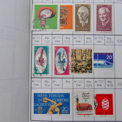 Lot de timbres d'Allemagne neufs et oblitérés en 18 carnets à choix.