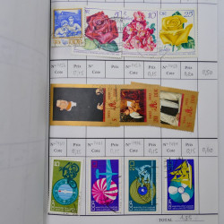 Lot de timbres d'Allemagne neufs et oblitérés en 18 carnets à choix.