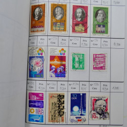 Lot de timbres d'Allemagne neufs et oblitérés en 18 carnets à choix.