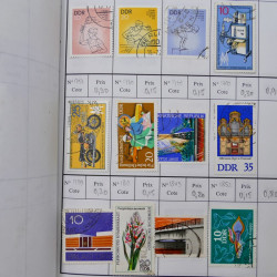 Lot de timbres d'Allemagne neufs et oblitérés en 18 carnets à choix.