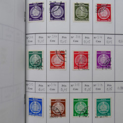 Lot de timbres d'Allemagne neufs et oblitérés en 18 carnets à choix.