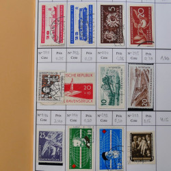 Lot de timbres d'Allemagne neufs et oblitérés en 18 carnets à choix.