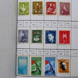 Lot de timbres d'Allemagne neufs et oblitérés en 18 carnets à choix.