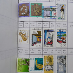 Lot de timbres d'Allemagne neufs et oblitérés en 18 carnets à choix.