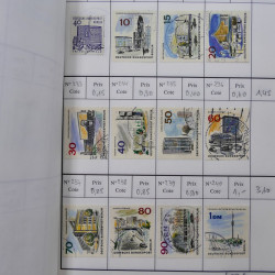 Lot de timbres d'Allemagne neufs et oblitérés en 18 carnets à choix.