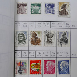 Lot de timbres d'Allemagne neufs et oblitérés en 18 carnets à choix.