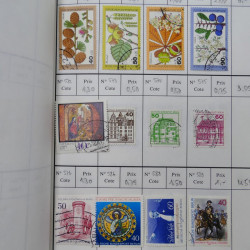 Lot de timbres d'Allemagne neufs et oblitérés en 18 carnets à choix.