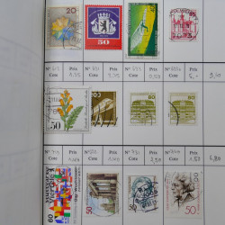 Lot de timbres d'Allemagne neufs et oblitérés en 18 carnets à choix.