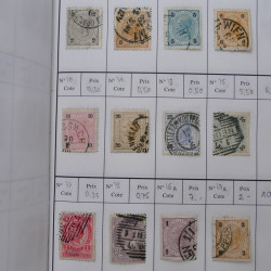 Lot de timbres d'Autriche 1850-1992 neufs et oblitérés en 5 carnets à choix.