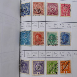 Lot de timbres d'Autriche 1850-1992 neufs et oblitérés en 5 carnets à choix.