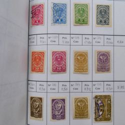 Lot de timbres d'Autriche 1850-1992 neufs et oblitérés en 5 carnets à choix.