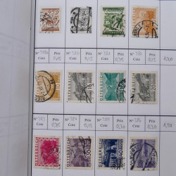 Lot de timbres d'Autriche 1850-1992 neufs et oblitérés en 5 carnets à choix.