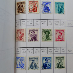 Lot de timbres d'Autriche 1850-1992 neufs et oblitérés en 5 carnets à choix.