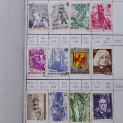 Lot de timbres d'Autriche 1850-1992 neufs et oblitérés en 5 carnets à choix.