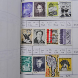 Lot de timbres d'Autriche 1850-1992 neufs et oblitérés en 5 carnets à choix.