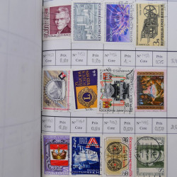Lot de timbres d'Autriche 1850-1992 neufs et oblitérés en 5 carnets à choix.