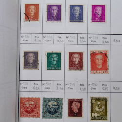 Lot de timbres de Pays-Bas 1852-1997 neufs et oblitérés en 3 carnets à choix.