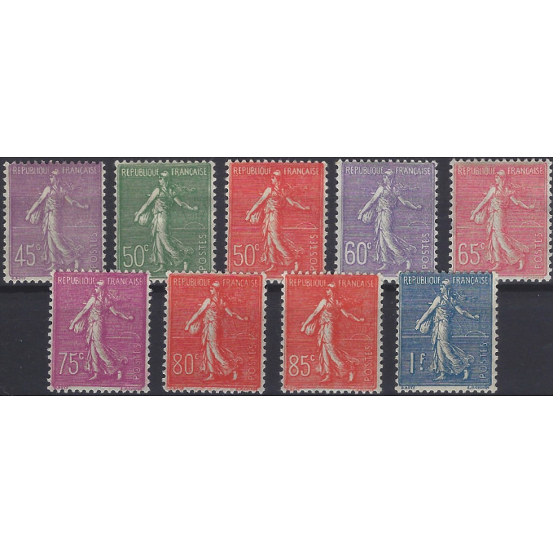 Semeuse lignée timbres de France N°197-205 série neuf*.