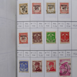 Lot de timbres de Monaco neufs et oblitérés en 3 carnets à choix.