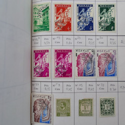 Lot de timbres de Monaco neufs et oblitérés en 3 carnets à choix.