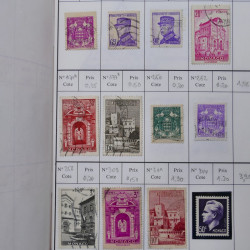 Lot de timbres de Monaco neufs et oblitérés en 3 carnets à choix.