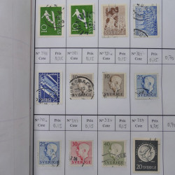 Lot de timbres de Suède 1872-1994 oblitérés en 4 carnets à choix.