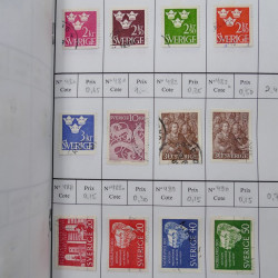 Lot de timbres de Suède 1872-1994 oblitérés en 4 carnets à choix.