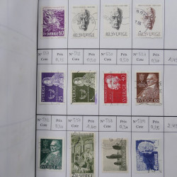 Lot de timbres de Suède 1872-1994 oblitérés en 4 carnets à choix.