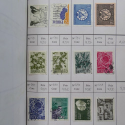 Lot de timbres de Suède 1872-1994 oblitérés en 4 carnets à choix.