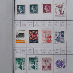 Lot de timbres de Suède 1872-1994 oblitérés en 4 carnets à choix.