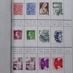 Lot de timbres de Suède 1872-1994 oblitérés en 4 carnets à choix.