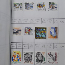 Lot de timbres de Suède 1872-1994 oblitérés en 4 carnets à choix.