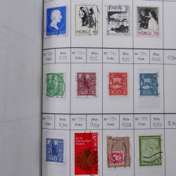 Lot de timbres de Norvège 1872-1996 oblitérés en 3 carnets à choix.