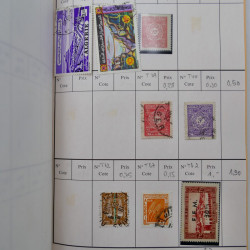 Lot de timbres d'Algérie, Maroc, Tunisie en 7 carnets à choix.