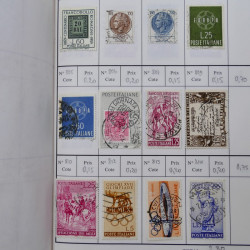 Lot de timbres d'Italie 1863-2000 neufs et oblitérés en 6 carnets à choix.