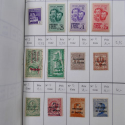 Lot de timbres d'Italie 1863-2000 neufs et oblitérés en 6 carnets à choix.
