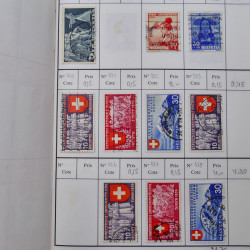Lot de timbres de Suisse neufs et oblitérés en 6 carnets à choix.