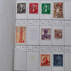 Lot de timbres de Suisse neufs et oblitérés en 6 carnets à choix.