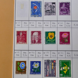Lot de timbres de Suisse neufs et oblitérés en 6 carnets à choix.