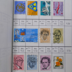 Lot de timbres de Suisse neufs et oblitérés en 6 carnets à choix.
