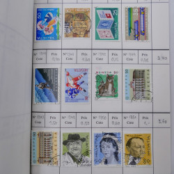 Lot de timbres de Suisse neufs et oblitérés en 6 carnets à choix.