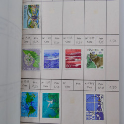 Lot de timbres de Suisse neufs et oblitérés en 6 carnets à choix.