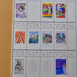 Lot de timbres de Suisse neufs et oblitérés en 6 carnets à choix.